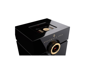 Steinway Lyngdorf Head Unit processor Ebony Black Lacquer  - 2